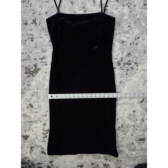 Arianna by Rachel Kaye Black Velvet Bodycon Dress Party Quiet Luxury Feminine - Picture 4 of 11